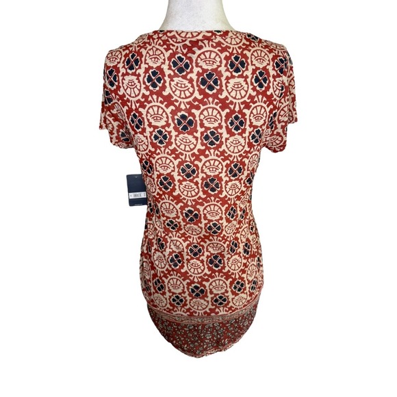 NEW Lucky Brand Floral Print Top Short Sleeve V-Neck Casual Blouse Size Small - Picture 3 of 6